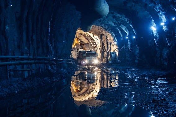 Extena tryckrör i polyeten anpassade för till exempel gruvor